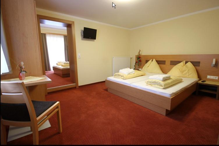 Panoramadorf Saualpe Otel Eberstein Dış mekan fotoğraf